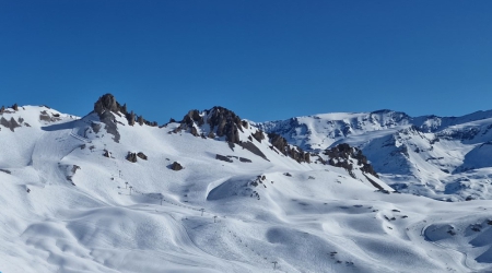 Aiguille Percée in Tignes met oude lift.